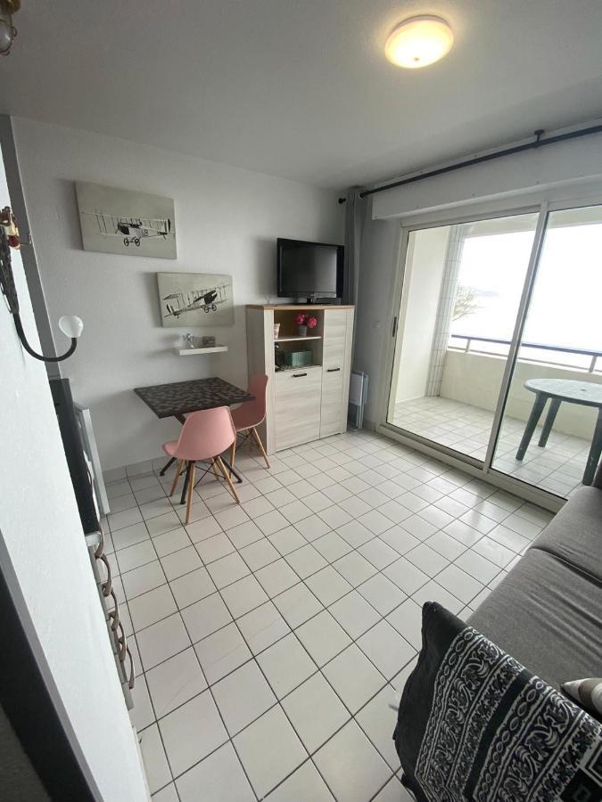 Appartement En Premiere Ligne De Plage Hendaye Bagian luar foto