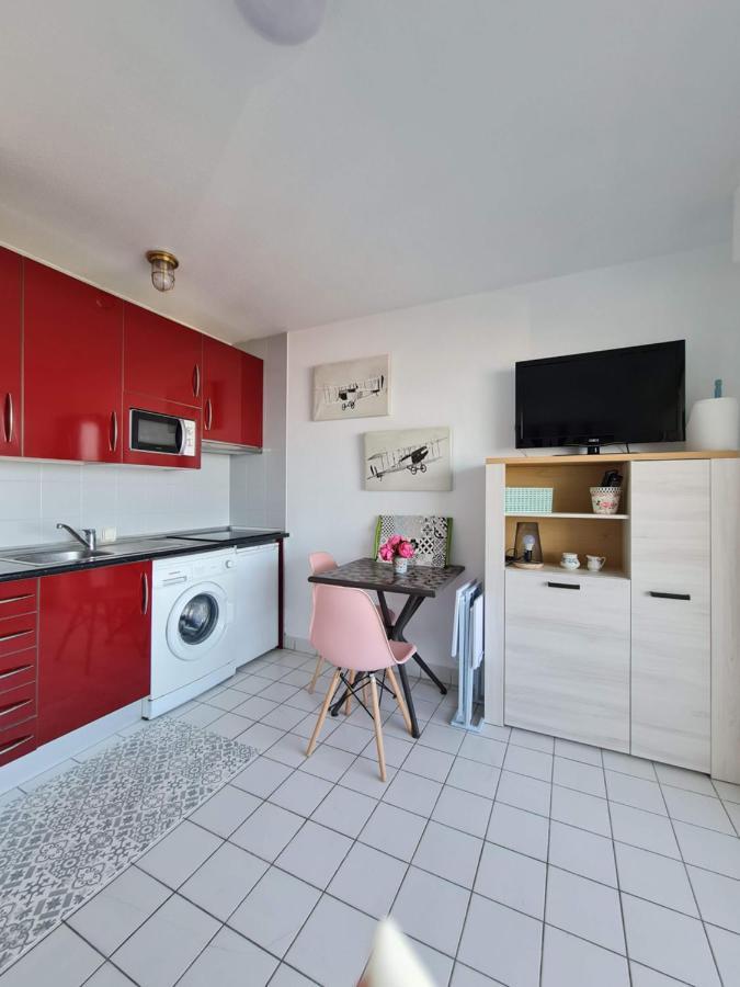 Appartement En Premiere Ligne De Plage Hendaye Bagian luar foto